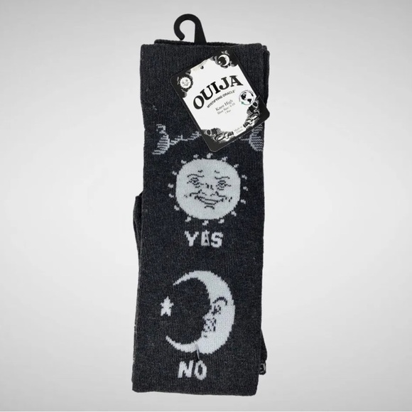 Ouija Halloween Ladies Knee High Socks, 1-Pack, Size 4-10 NWT! - Picture 1 of 3